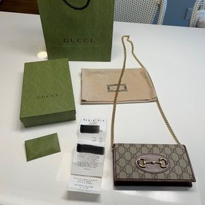 Gucci wallet on a chain